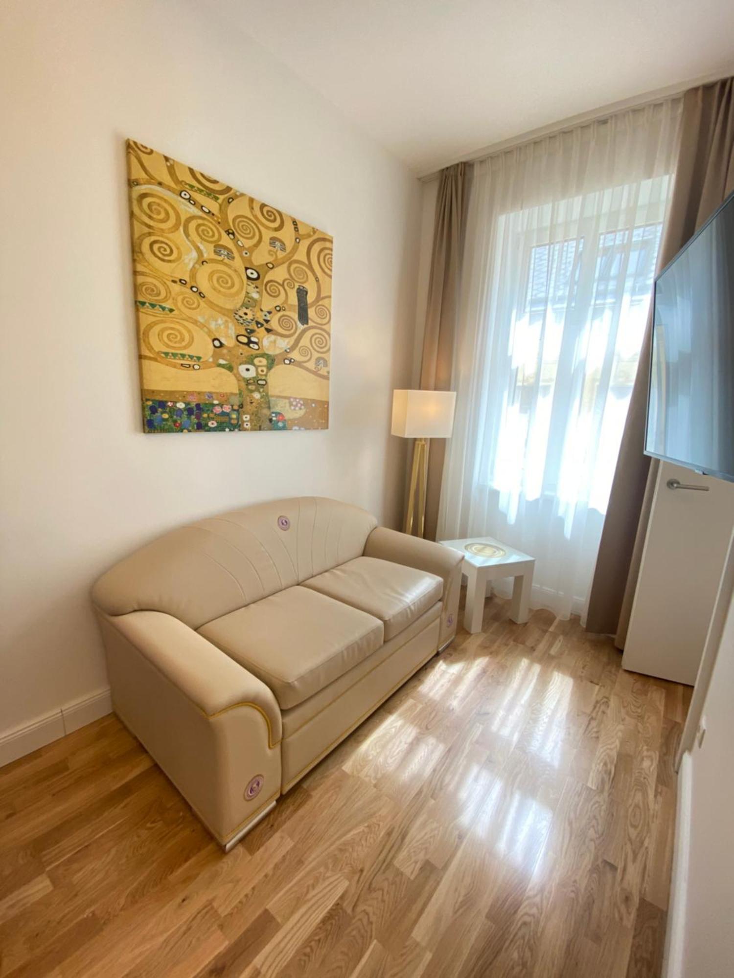 Steiner Residences Vienna Nestroyplatz Oda fotoğraf